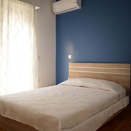 Beautiful Renovated Flat In Athens Exterior photo